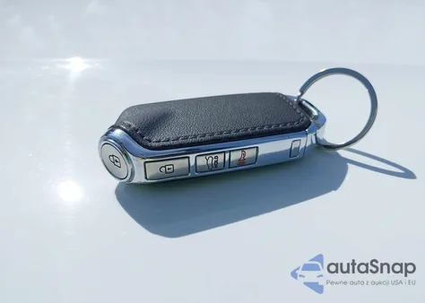 2020 Kia Stinger Gt-Line z USA, uszkodzony, nr VIN KNAE15LA4L6085251